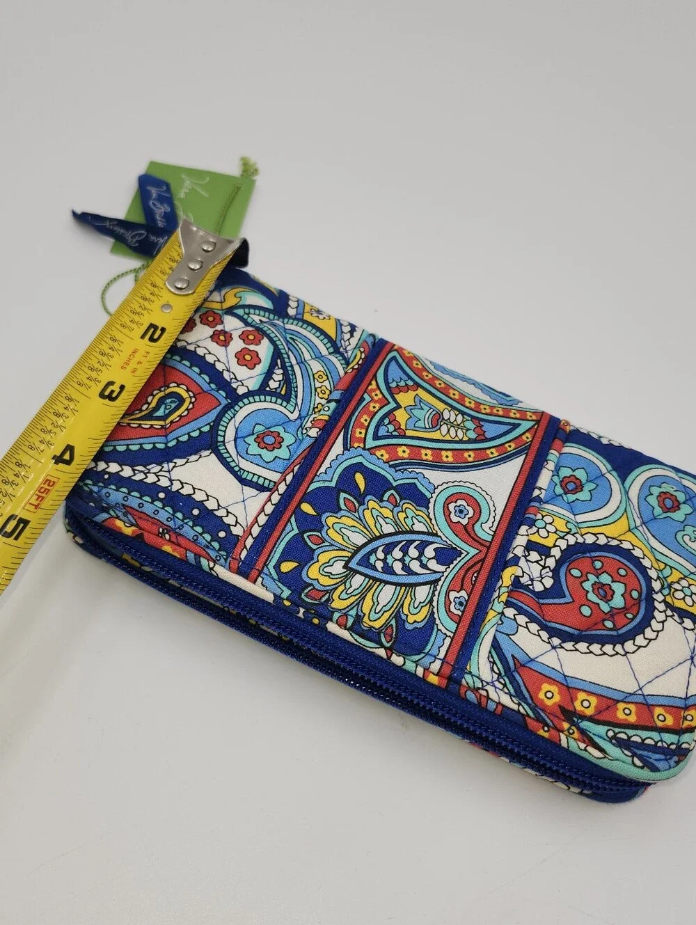 New With Tags Vera Bradley Accordion Wallet Marina Paisley Zip - Picture 2 of 8